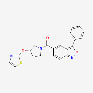 3-phenyl-5-[3-(1,3-thiazol-2-yloxy)pyrrolidine-1-carbonyl]-2,1-benzoxazole - 2201703-44-6
