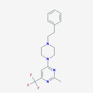 2-methyl-4-[4-(2-phenylethyl)piperazin-1-yl]-6-(trifluoromethyl)pyrimidine - 2640965-07-5