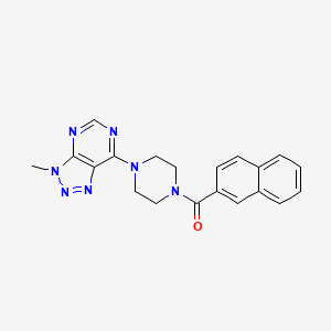 1-{3-methyl-3H-[1,2,3]triazolo[4,5-d]pyrimidin-7-yl}-4-(naphthalene-2-carbonyl)piperazine - 1060207-67-1
