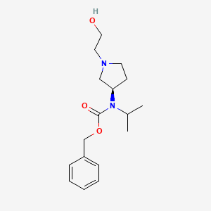 [(R)-1-(2-Hydroxy-ethyl)-pyrrolidin-3-yl]-isopropyl-carbamic acid benzyl ester - 