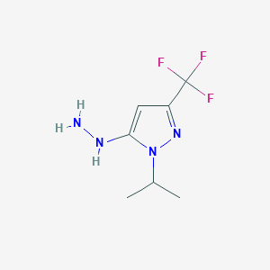 (2-Isopropyl-5-trifluoromethyl-2H-pyrazol-3-YL)-hydrazine - 