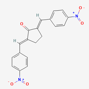 (2E,5E)-2,5-bis[(4-nitrophenyl)methylidene]cyclopentan-1-one - 42019-85-2