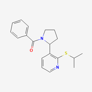 (2-(2-(Isopropylthio)pyridin-3-yl)pyrrolidin-1-yl)(phenyl)methanone - 