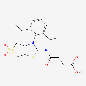 4-{[(2Z)-3-(2,6-diethylphenyl)-5,5-dioxidotetrahydrothieno[3,4-d][1,3]thiazol-2(3H)-ylidene]amino}-4-oxobutanoic acid - 
