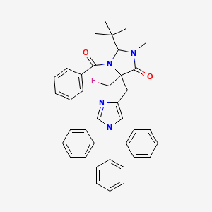 (5S)-5-(3-Triphenylmethyl-1H-imidazol-5-ylmethyl)-1-benzoyl-2-tert-butyl-5-fluoromethyl-3-methyl-4-imidazolidinone - 