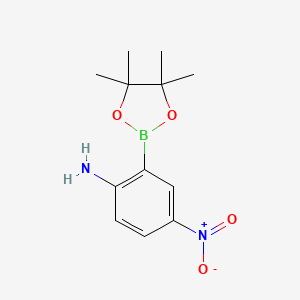 4-Nitro-2-(4,4,5,5-tetramethyl-1,3,2-dioxaborolan-2-yl)aniline - 
