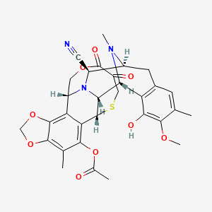 (6R,6aR,7R,13S,14R,16R)-5-(Acetyloxy)-6,6a,7,13,14,16-hexahydro-8-hydroxy-9-methoxy-4,10,23-trimethyl-19,20-dioxo-6,16-(epithiopropanoxymethano)-7,13-imino-12H-1,3-dioxolo[7,8]isoquino[3,2-b][3]benzazocine-14-carbonitrile - 