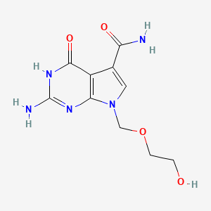 1H-Pyrrolo(2,3-d)pyrimidine-5-carboxamide, 2-amino-4,7-dihydro-7-((2-hydroxyethoxy)methyl)-4-oxo- - 127945-72-6
