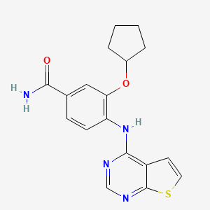 3-(Cyclopentyloxy)-4-({thieno[2,3-d]pyrimidin-4-yl}amino)benzamide - 917908-04-4