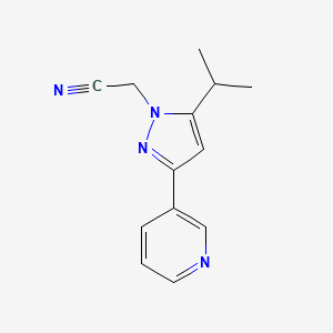 2-(5-isopropyl-3-(pyridin-3-yl)-1H-pyrazol-1-yl)acetonitrile - 