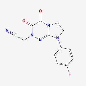 2-(8-(4-fluorophenyl)-3,4-dioxo-3,4,7,8-tetrahydroimidazo[2,1-c][1,2,4]triazin-2(6H)-yl)acetonitrile - 941976-61-0