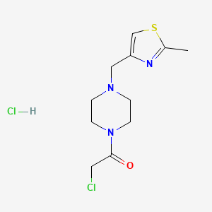 2-chloro-1-{4-[(2-methyl-1,3-thiazol-4-yl)methyl]piperazin-1-yl}ethan-1-one hydrochloride - 2138534-27-5