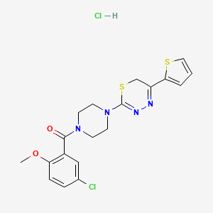 (5-chloro-2-methoxyphenyl)(4-(5-(thiophen-2-yl)-6H-1,3,4-thiadiazin-2-yl)piperazin-1-yl)methanone hydrochloride - 1351635-22-7