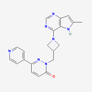 2-[(1-{6-methyl-5H-pyrrolo[3,2-d]pyrimidin-4-yl}azetidin-3-yl)methyl]-6-(pyridin-4-yl)-2,3-dihydropyridazin-3-one - 2198375-21-0