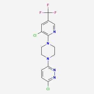 3-Chloro-6-{4-[3-chloro-5-(trifluoromethyl)pyridin-2-yl]piperazin-1-yl}pyridazine - 303149-98-6