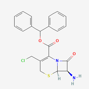 (6R,7R)-benzhydryl 7-amino-3-(chloromethyl)-8-oxo-5-thia-1-azabicyclo[4.2.0]oct-2-ene-2-carboxylate - 56040-80-3